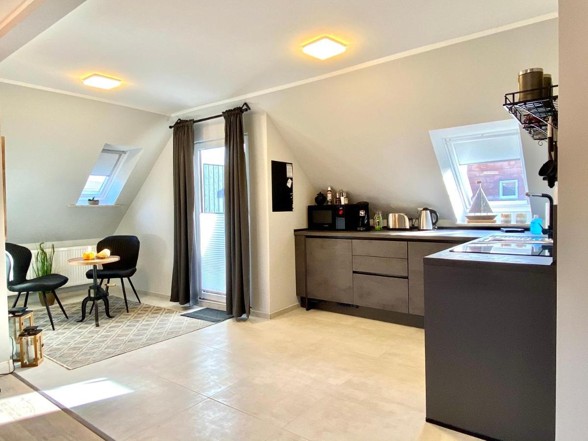 Schoene Ferienwohnungen Teilweise Mit Dachterrasse Im Herzen Von Itzehoe Exterior foto